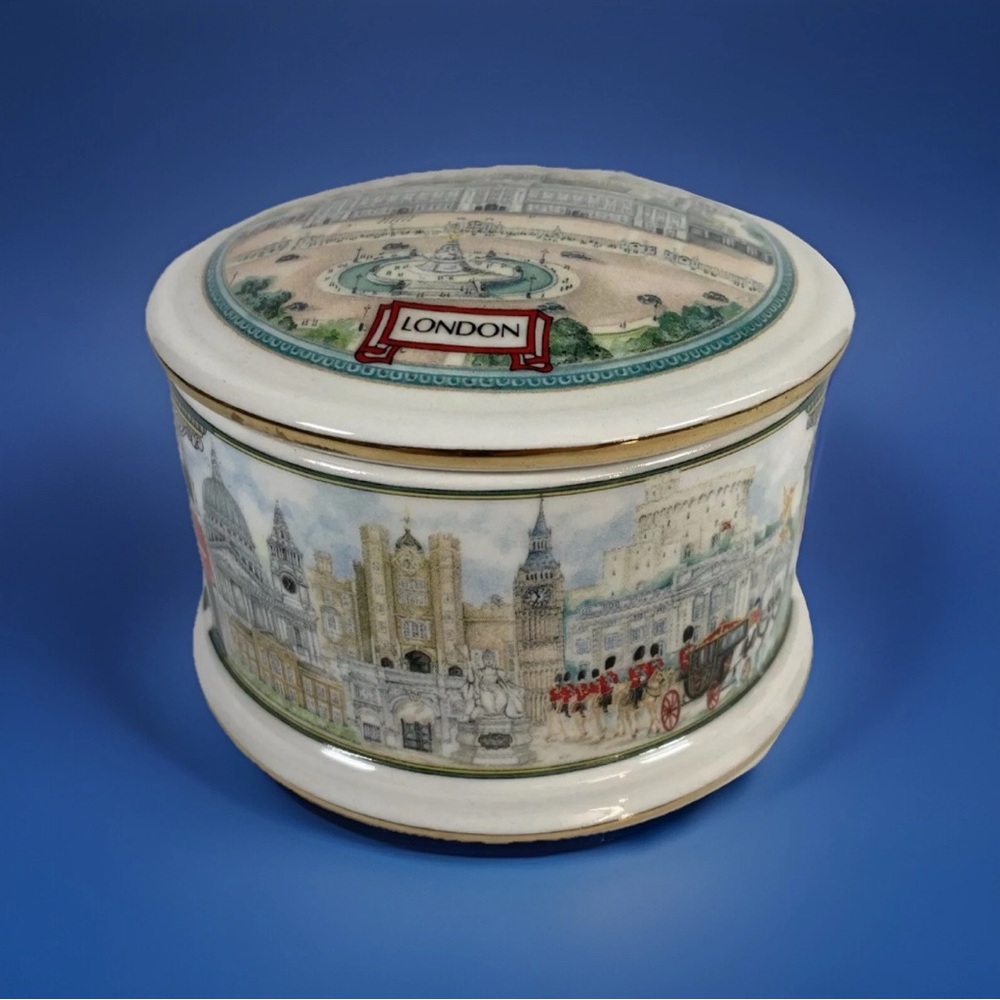 James Sadler trinket round box lid Horseguard London Heritage Collection England